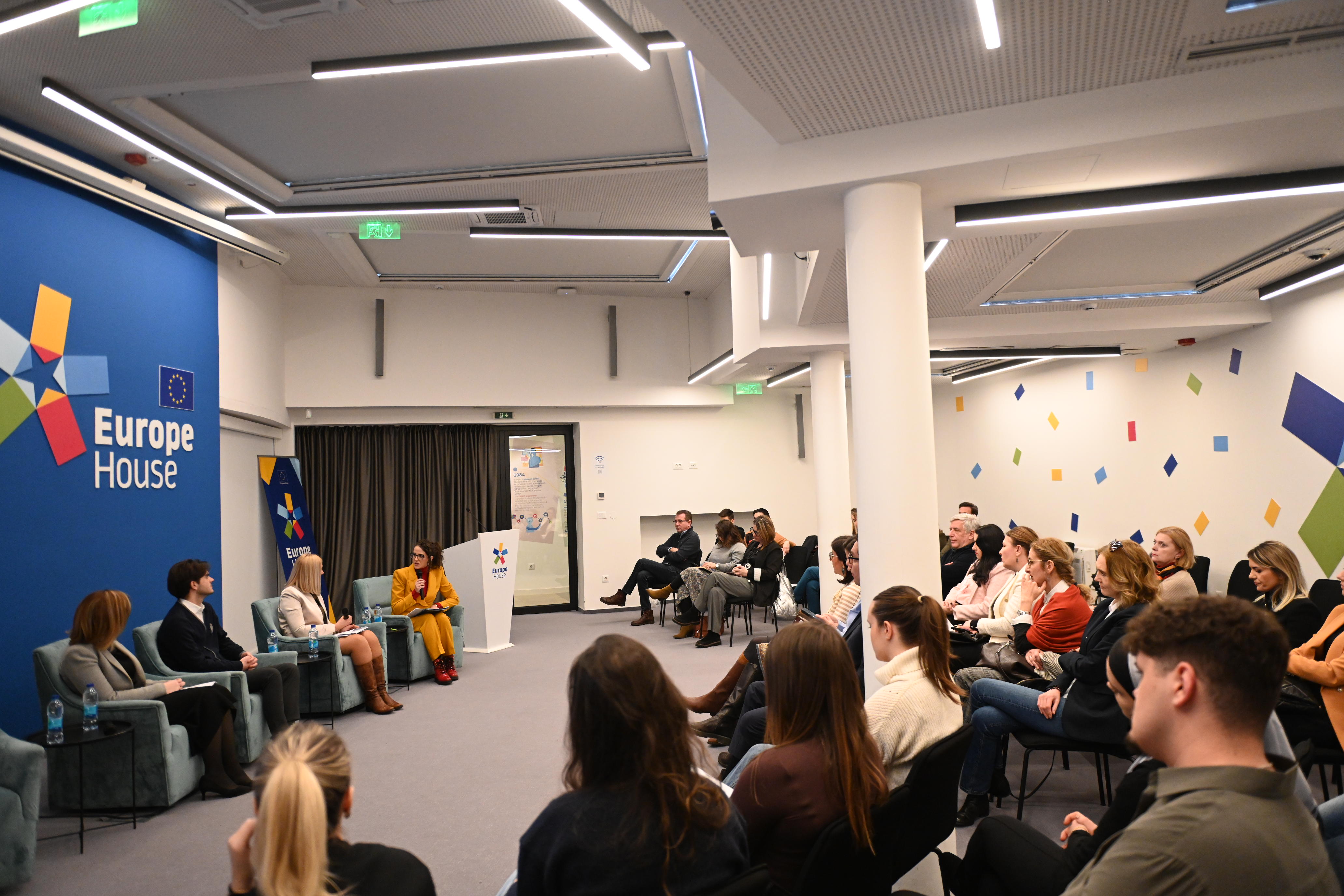 Javna diskusija „Socijalno poduzetništvo za održivu zajednicu“,